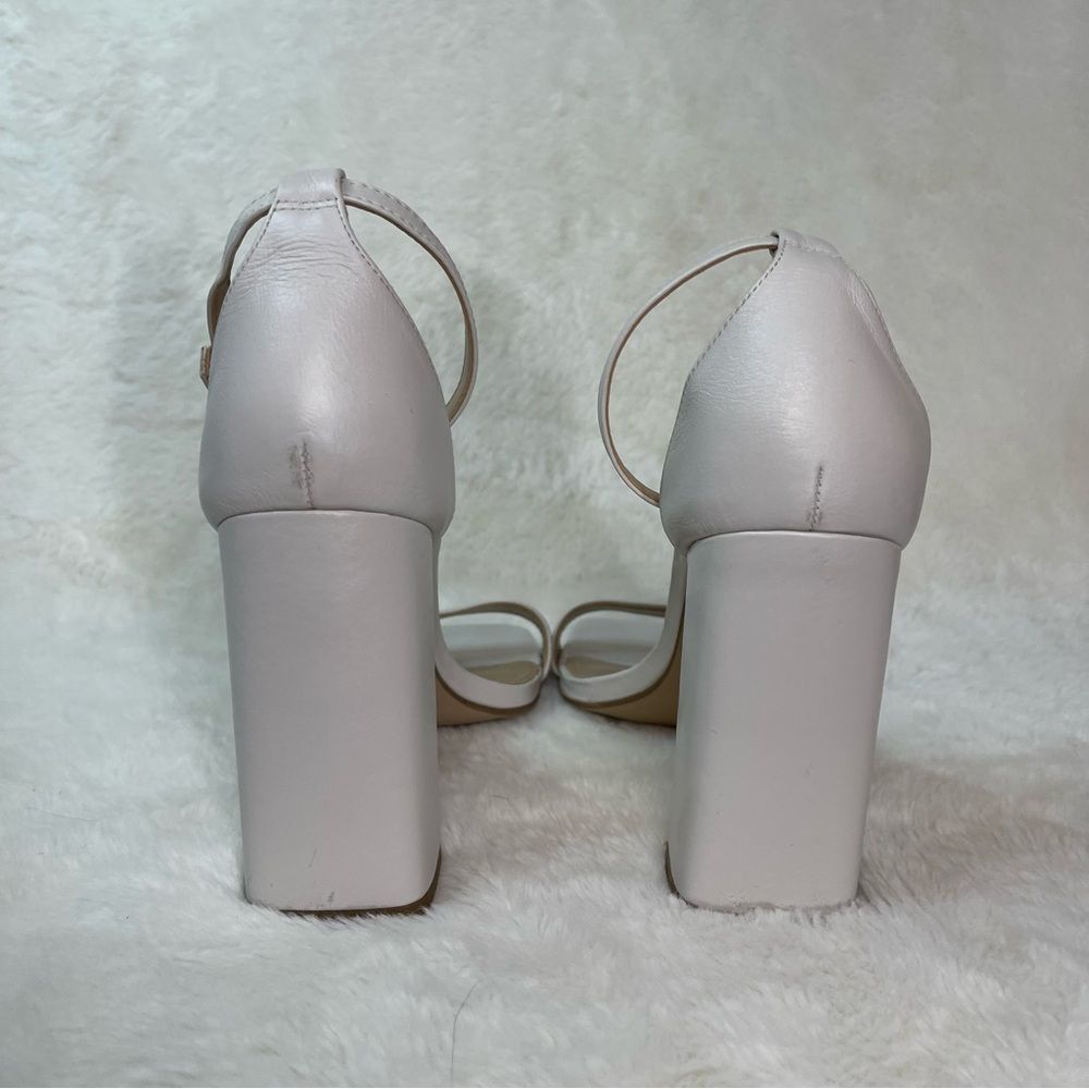 Steve Madden White Block Heel Sandals – Women’s Size 8.5 - Picture 5 of 6